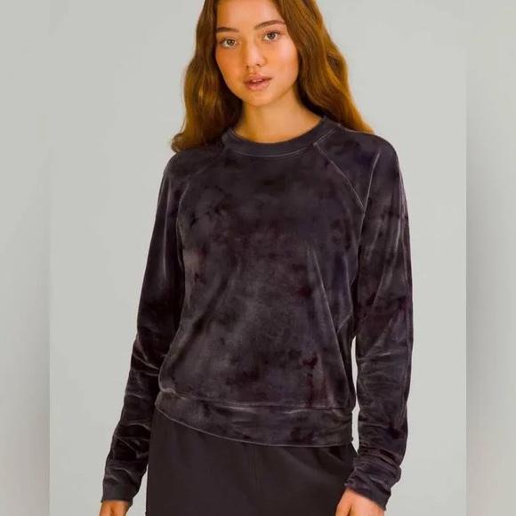 lululemon athletica Sweaters - Lululemon galaxy velour pullover